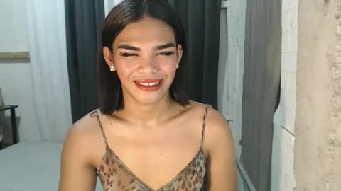 neomi online show from 15, 10, 2025