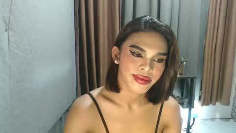 neomi online show from 7, 4, 2026