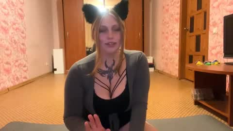 Snapshot of neomimaddern chatting on 23, 4, 2026 neomimaddern online show from 23, 4, 2026