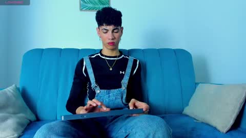 Snapshot of neoraptis chatting on 28, 2, 2025 NeoRaptis jhonatan online show from 28, 2, 2025