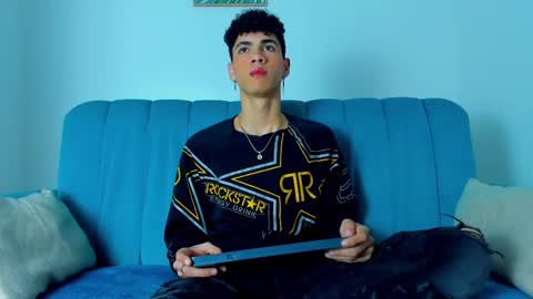 Snapshot of neoraptis chatting on 6, 3, 2025 NeoRaptis jhonatan online show from 6, 3, 2025