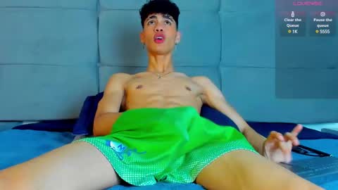 Snapshot of neoraptis chatting on 11, 3, 2025 NeoRaptis jhonatan online show from 11, 3, 2025