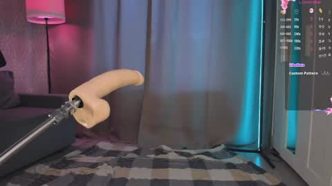 Lina Liza Emily and Grace online show from 23, 4, 2026