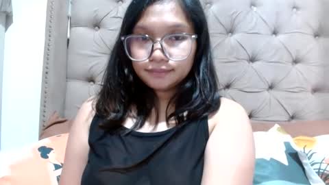nerdypinaypie online show from 30, 7, 2026