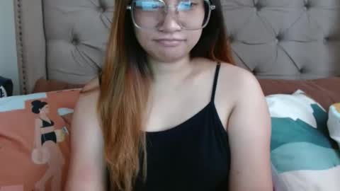 nerdysweetpinay online show from 4, 10, 2025