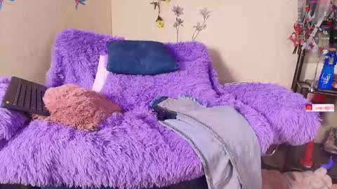 Snapshot of ness_wi chatting on 9, 2, 2025 online show from 9, 2, 2025