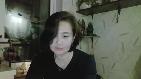 Nettie Allie online show from 3, 12, 2025