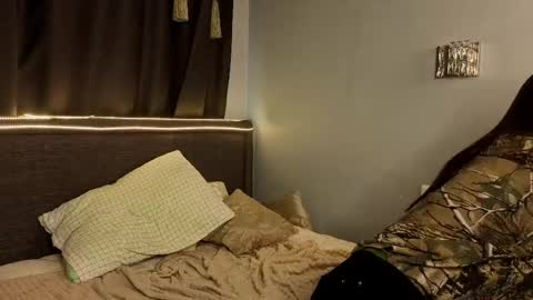 Naomi online show from 25, 4, 2026