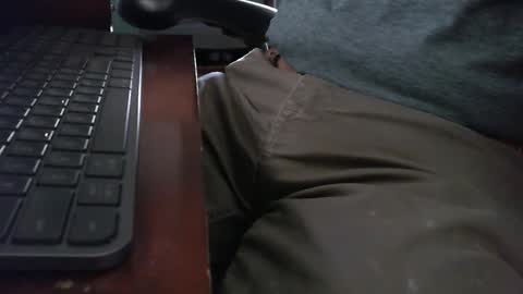 nevrsaynevr2000 online show from 10, 3, 2025