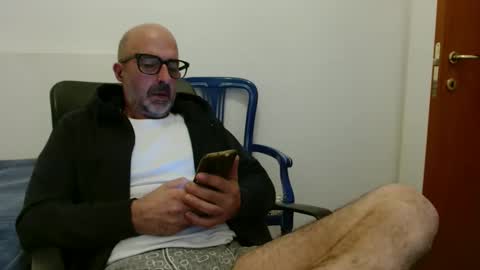 simi online show from 19, 10, 2025