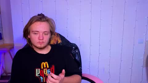 Snapshot of nexxxusme chatting on 3, 2, 2026 nexxxusme online show from 3, 2, 2026