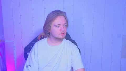 Snapshot of nexxxusme chatting on 17, 2, 2026 nexxxusme online show from 17, 2, 2026