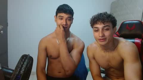 Snapshot of ney_quiroz chatting on 15, 10, 2025 ney hotman online show from 15, 10, 2025