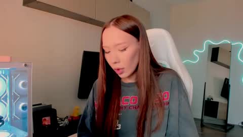 Mina online show from 17, 4, 2026