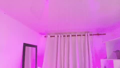  Angie   Instagram  angie julianac add me online show from 25, 4, 2026