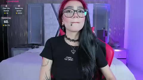 nezukoo_1 online show from 23, 7, 2026