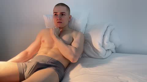 Snapshot of nfeibk chatting on 6, 2, 2026 Adrian Von Ziegler online show from 6, 2, 2026