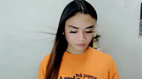 hottie nicole online show from 8, 4, 2026