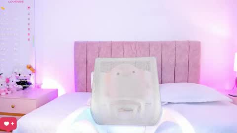 Nia online show from 12, 3, 2026