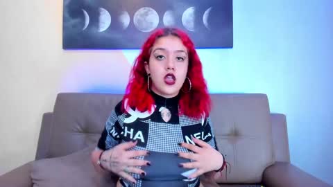 Snapshot of nia_stark chatting on 23, 12, 2024 Estefani online show from 23, 12, 2024