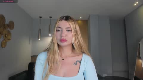 SQUIRTER DOLL    online show from 14, 3, 2026