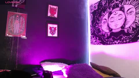  niakat  online show from 18, 9, 2025