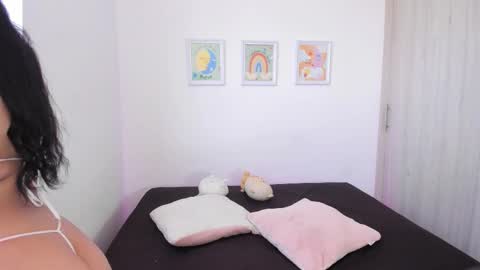  Nia  online show from 17, 1, 2026