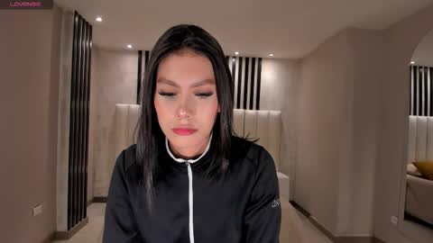 Call me Nia  online show from 28, 9, 2025