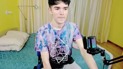 Nick PVT is open FanslyTwitter - Nic kycb online show from 25, 12, 2024