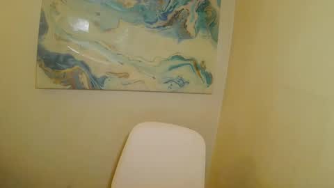 Nicci babyyy online show from 8, 3, 2026