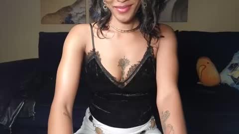 Snapshot of nicckah_ chatting on 1, 1, 2025 Lilly online show from 1, 1, 2025