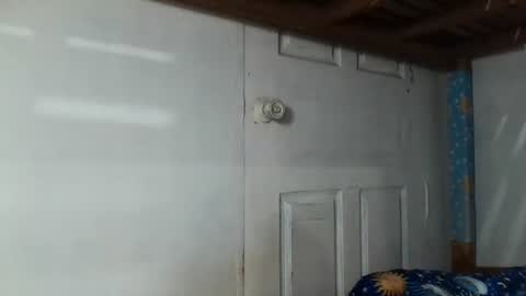 niceasianpussy online show from 12, 10, 2025