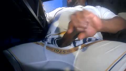 Snapshot of niceblkdnyc chatting on 11, 9, 2025 myniceblkdnyc online show from 11, 9, 2025