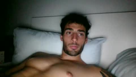 Snapshot of nicegguy9826 chatting on 10, 9, 2025 nicegguy9826 online show from 10, 9, 2025