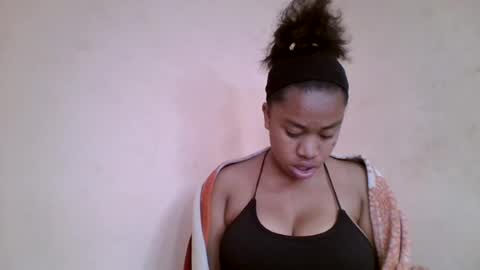 Snapshot of nicelly01 chatting on 2, 7, 2026 nicelly01 online show from 2, 7, 2026