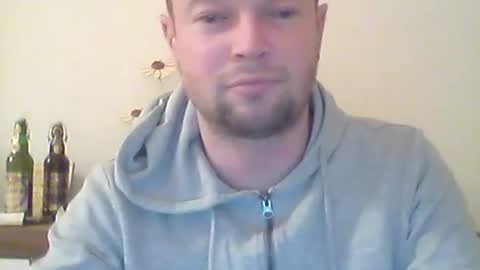 nick1990b online show from 27, 2, 2025