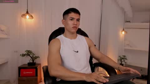 Snapshot of nick_fenix chatting on 6, 5, 2026 nick fenix online show from 6, 5, 2026