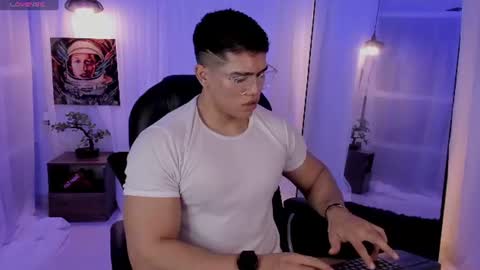 Snapshot of nick_fenix chatting on 28, 7, 2026 nick fenix online show from 28, 7, 2026