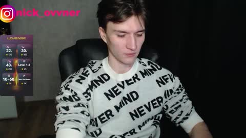 Snapshot of nick_owner chatting on 13, 10, 2025 Nick online show from 13, 10, 2025