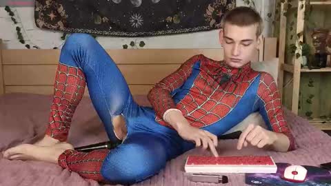 Snapshot of nick_win chatting on 10, 10, 2025 Nick online show from 10, 10, 2025