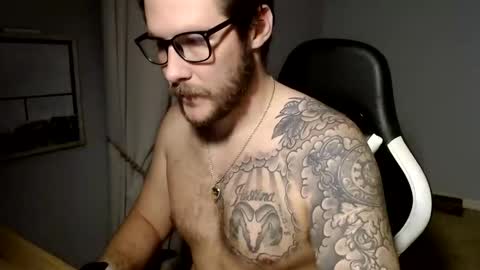 Cakedcouple  OF - Yourtattedcutie  qurlynfit online show from 13, 12, 2024