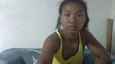 nickiqqyuu online show from 21, 5, 2026