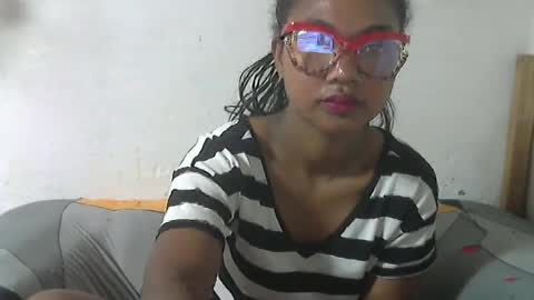 nickiqqyuu online show from 5, 6, 2026