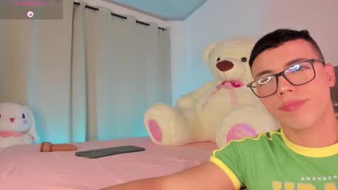 Nicolas online show from 9, 9, 2025