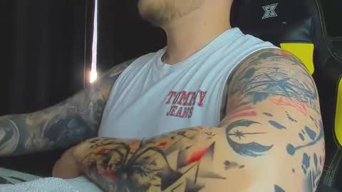 Snapshot of nicktattoomaster chatting on 16, 5, 2026 nicktattoomaster online show from 16, 5, 2026