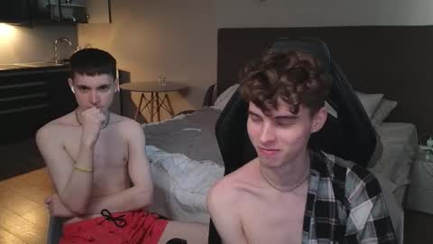 Nicki  Danny online show from 4, 10, 2025