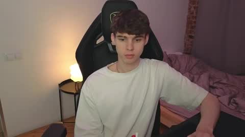 Nicki  Danny online show from 14, 4, 2026