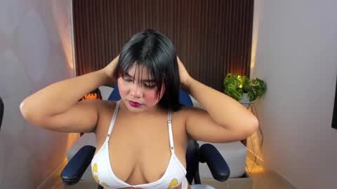 Nicky  online show from 24, 1, 2025