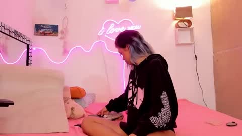 nicky_teem online show from 20, 12, 2024