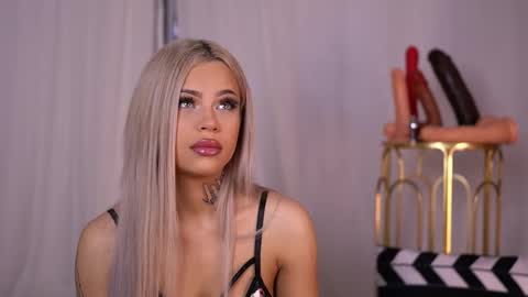 Nicky online show from 21, 9, 2025